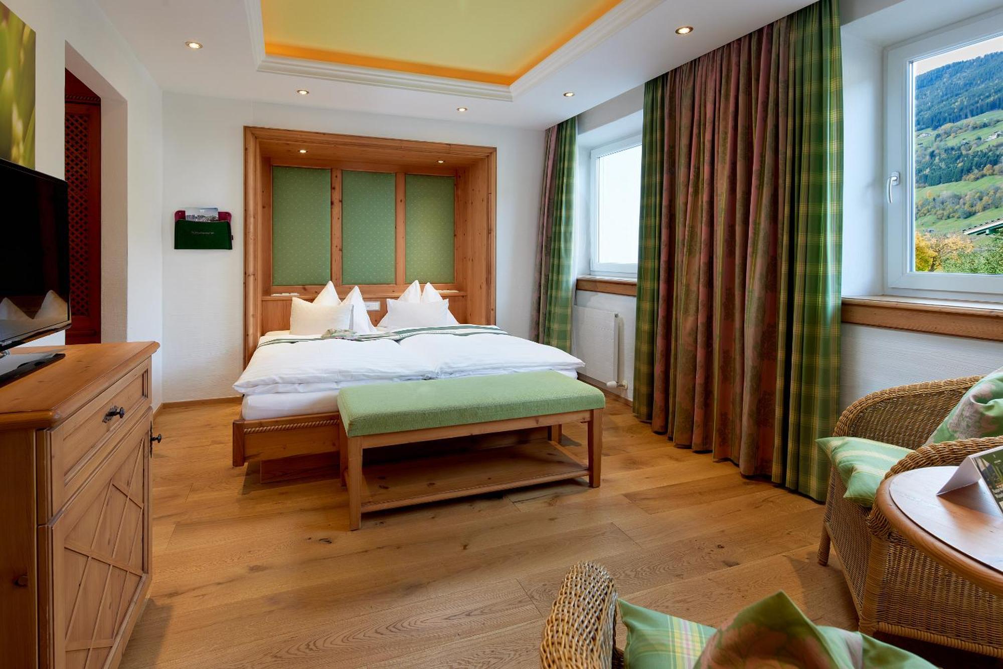 Wanderhotel Kirchner Bramberg am Wildkogel Exterior foto